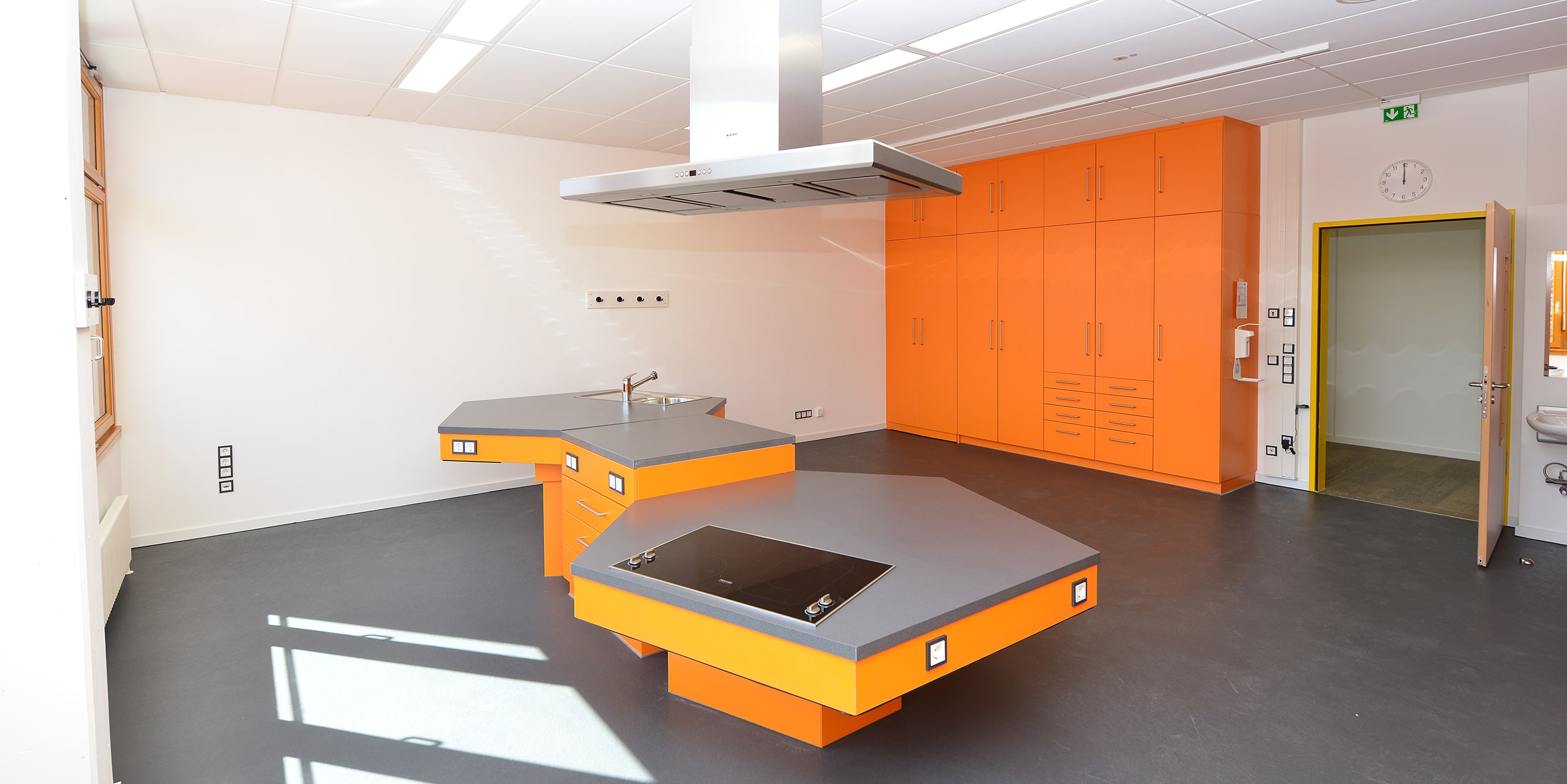 Blindeninstitut_Haus_01_REA_Ingenieure__Wuerzburg_Schweinfurt_16_Grosskueche